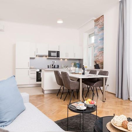 Stadlau Live Apartments เวียนนา ภายนอก รูปภาพ