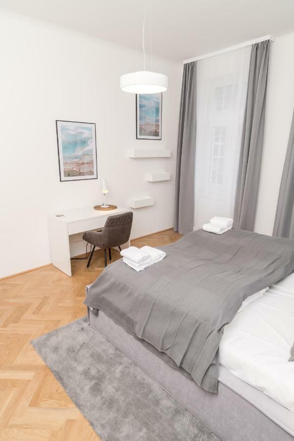 Stadlau Live Apartments เวียนนา ภายนอก รูปภาพ