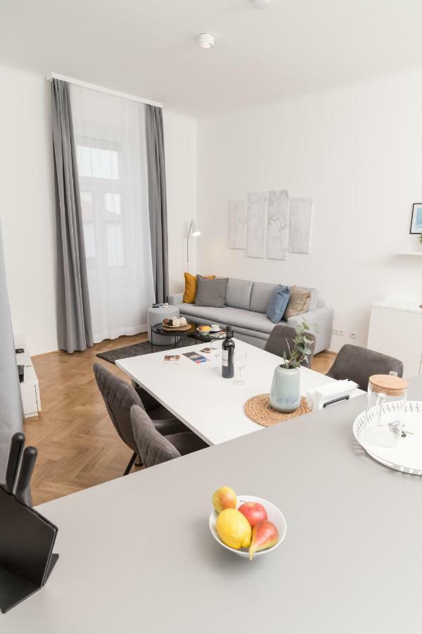 Stadlau Live Apartments เวียนนา ภายนอก รูปภาพ