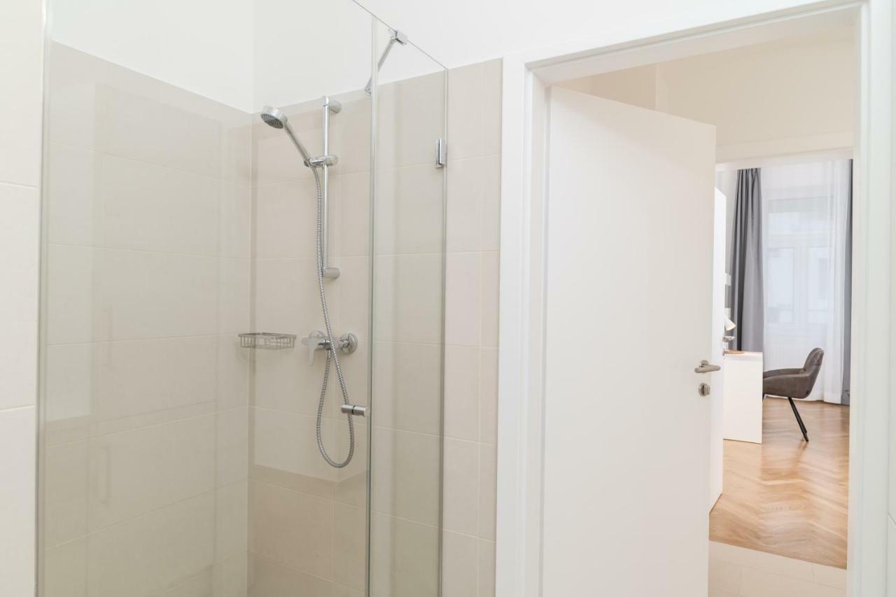 Stadlau Live Apartments เวียนนา ภายนอก รูปภาพ