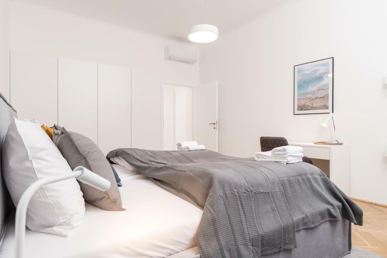 Stadlau Live Apartments เวียนนา ภายนอก รูปภาพ