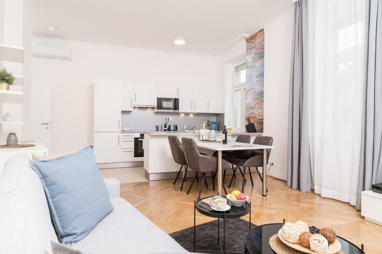 Stadlau Live Apartments เวียนนา ภายนอก รูปภาพ