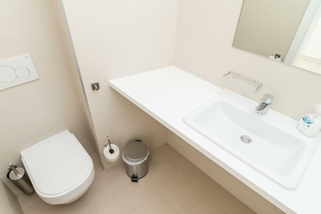 Stadlau Live Apartments เวียนนา ภายนอก รูปภาพ